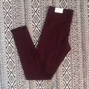 Aerie burgundy legging